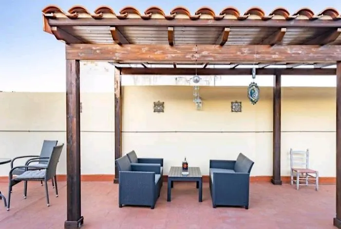 Casa Con Terraza En Sierra De Espadan